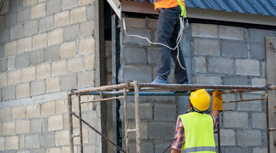 Professional residential roofers in Arenzville, IL